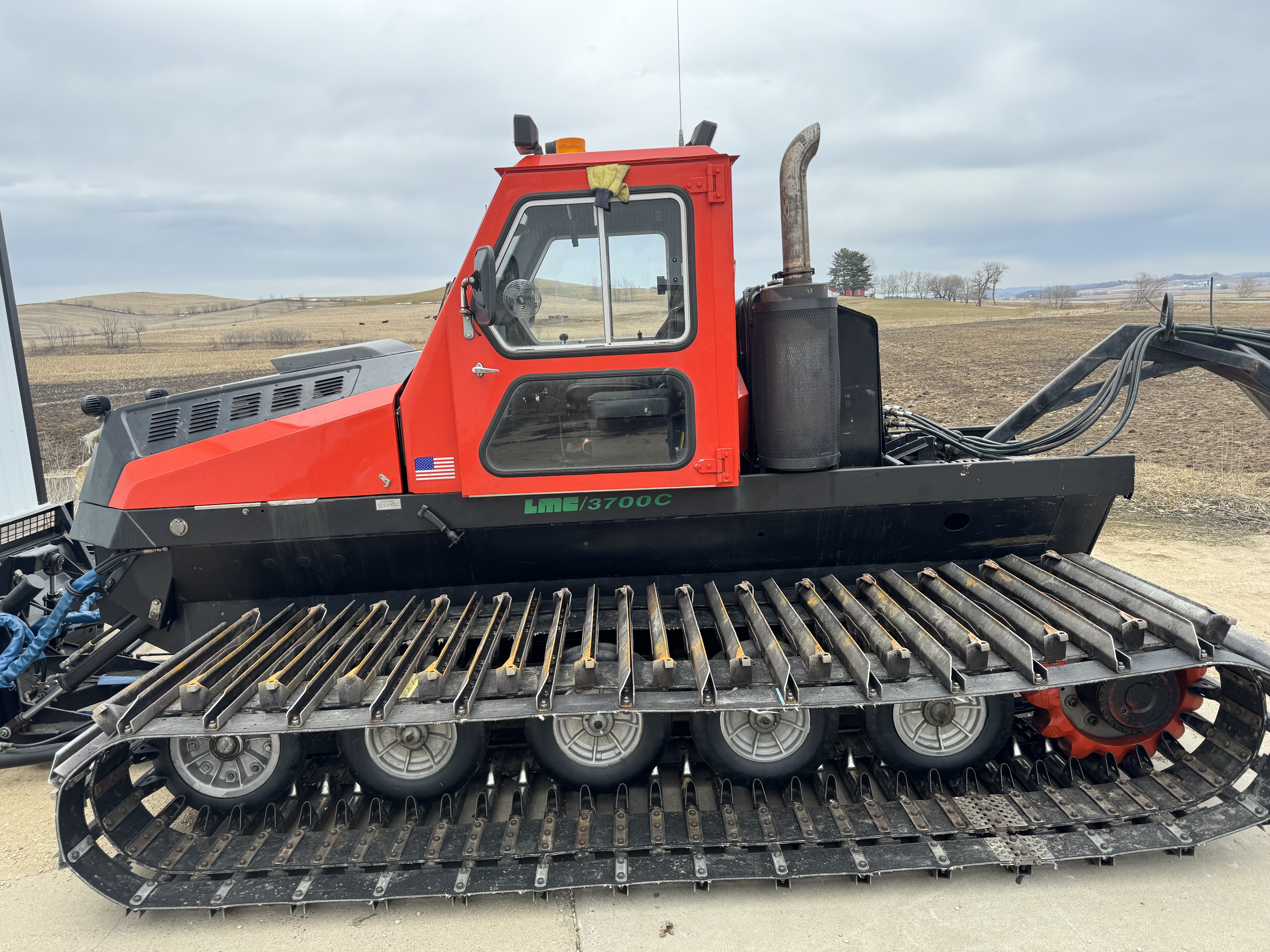 1995 LMC 3700 Snowcat Cat - $45000 - Buffalo County Snowmobile Association